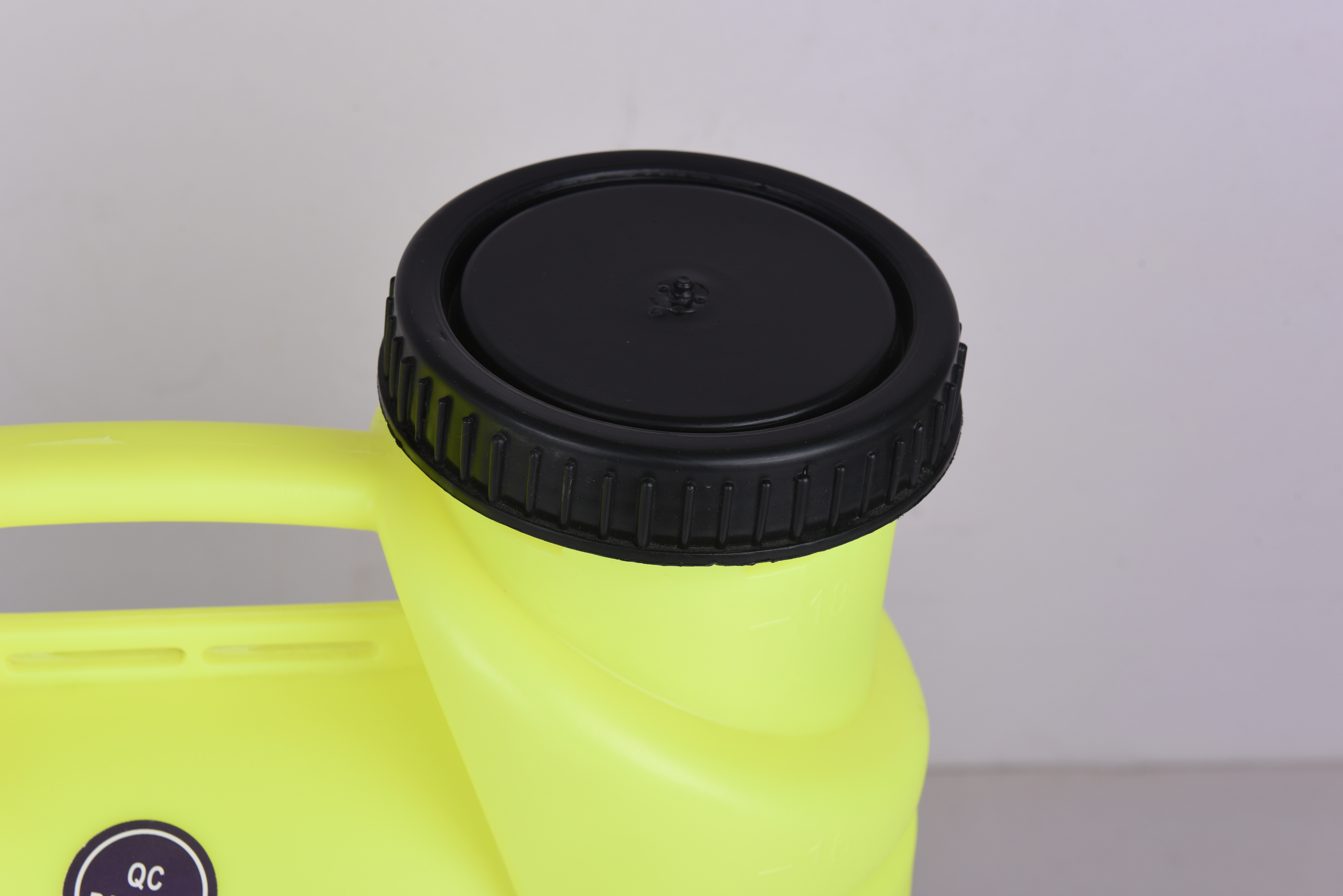 Heavy PE Plastic Rechargeable Electric Agricultural Knapsack Power Sprayer Machine (HX-16A/20A)