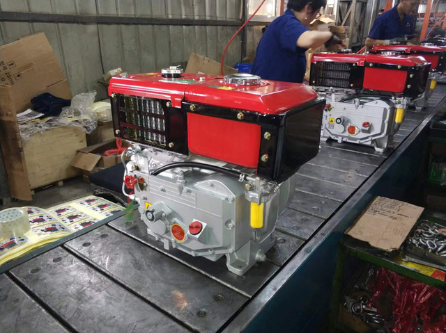 R180N DIESEL ENGINE 